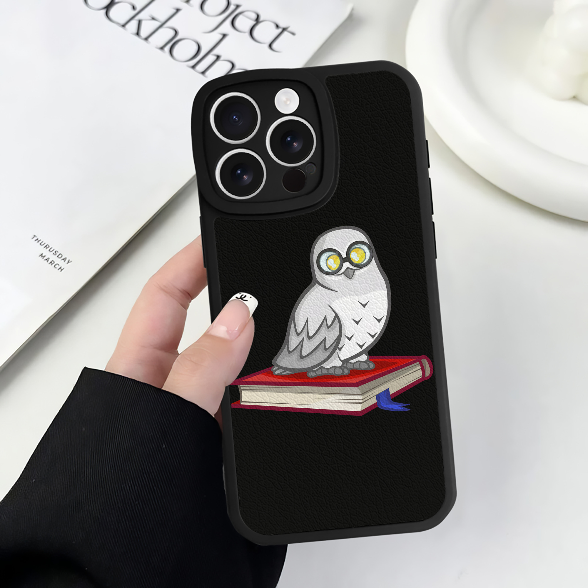 （画像用） Harry Potter ハリー・ポッターシリーズ 【iPhone 16シリーズ対応】シリコンスマホケース（レザー調） 材質：シリコン